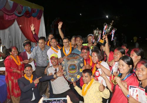 १४ औं धादिङ जिल्ला स्तरीय राष्ट्रपति रनिङ शिल्ड नीलकण्ठले जित्यो