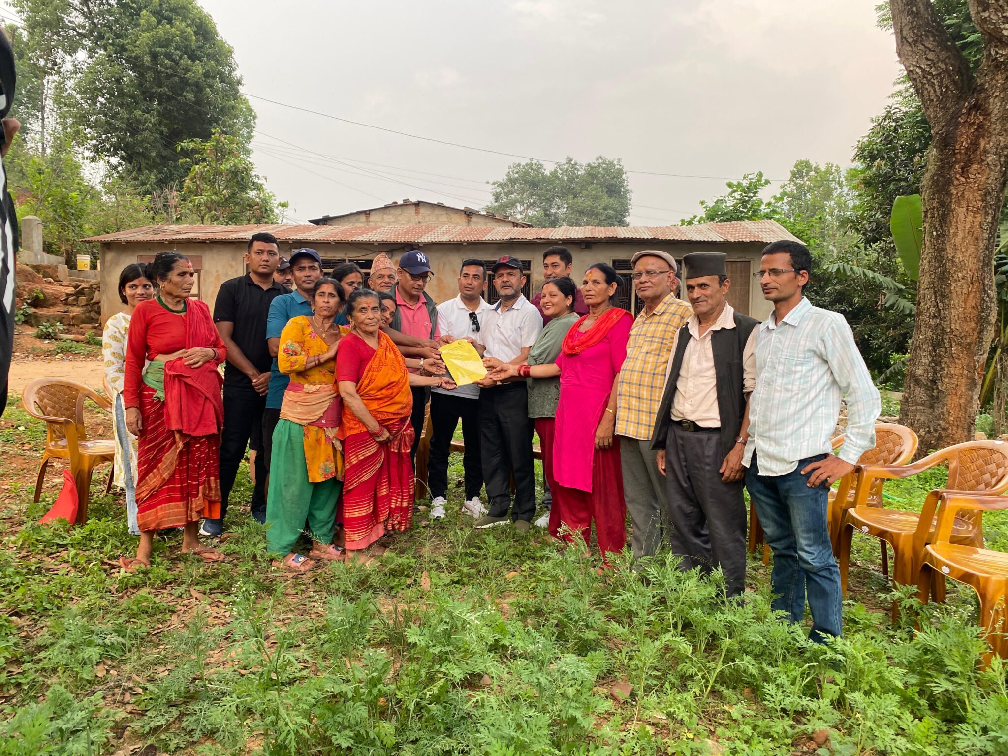 धार्मिक बन समुदायलाई हस्तान्तरण