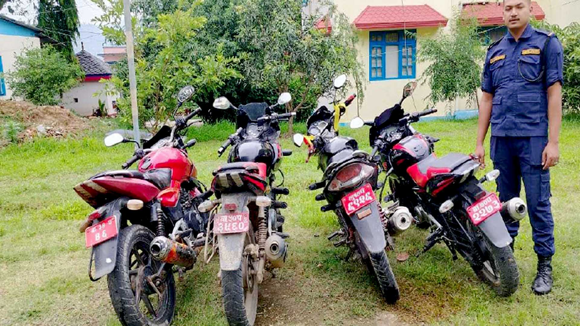 पठाओ तथा इनड्राइभ चालकलाई कारबाही