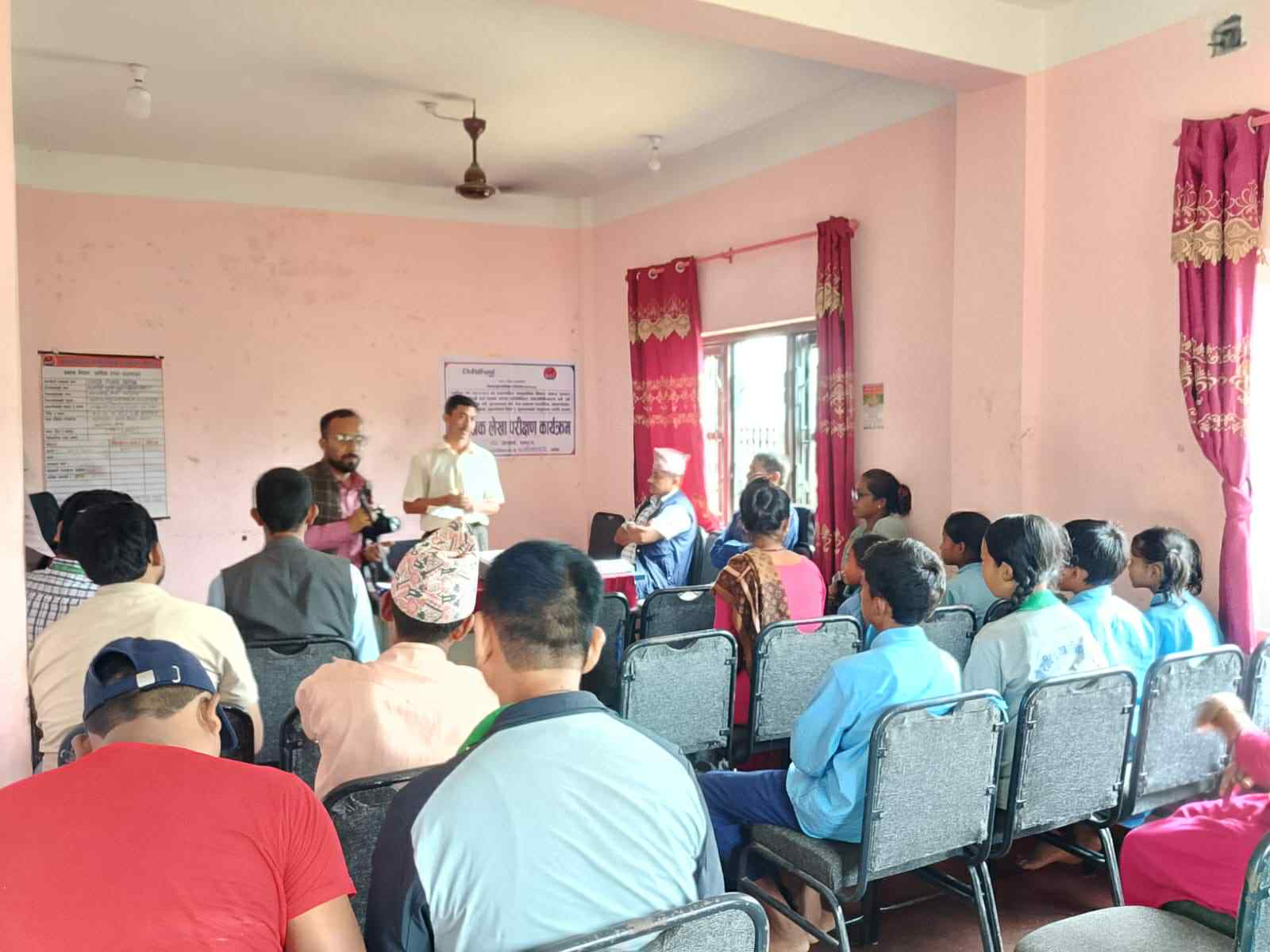 बेनिघाट रोराङ-१० खोरभज्याङमा वडा स्तरीय सामाजिक परिक्षण