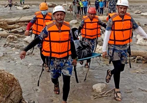 त्रिशूलीमा ३ जनाको शवसँगै दुई वटा खुट्टा फेला भेटियो