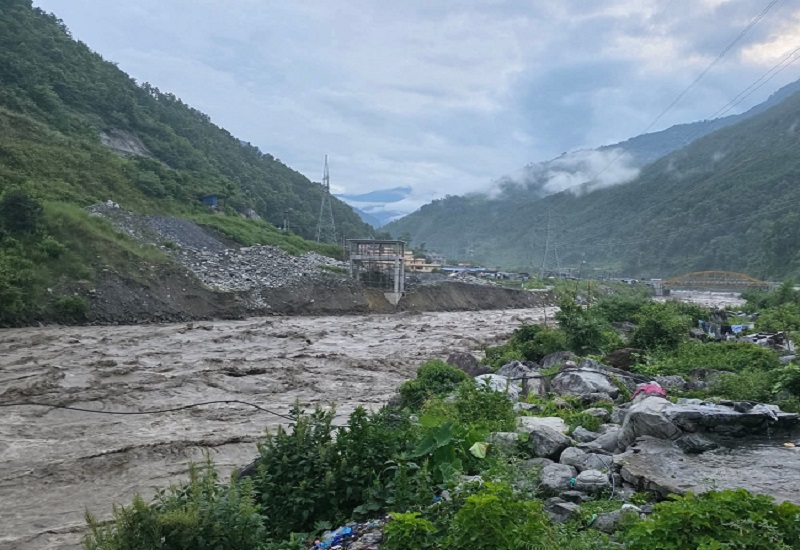 भोटेकोशीमा बाढी : रसुवा, नुवाकोट र धादिङमा उच्च सतर्कता अपनाउन आग्रह