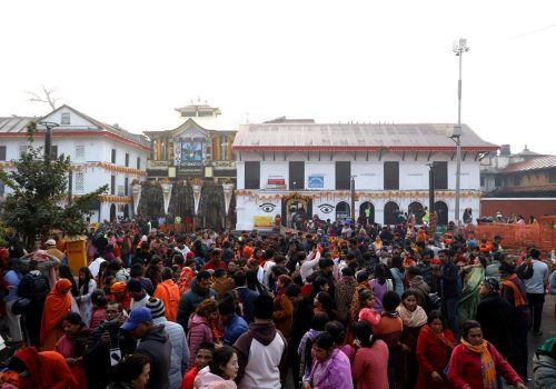 साउनको पहिलो सोमवार देशभरका शिवालयमा दर्शनार्थीको घुईंचो,पशुपतिमा निःशुल्क बस सेवा