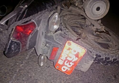 दुई मोटरसाइकल एकापसमा ठोक्किँदा एकजनाको मृत्यु, एकजना घाइते