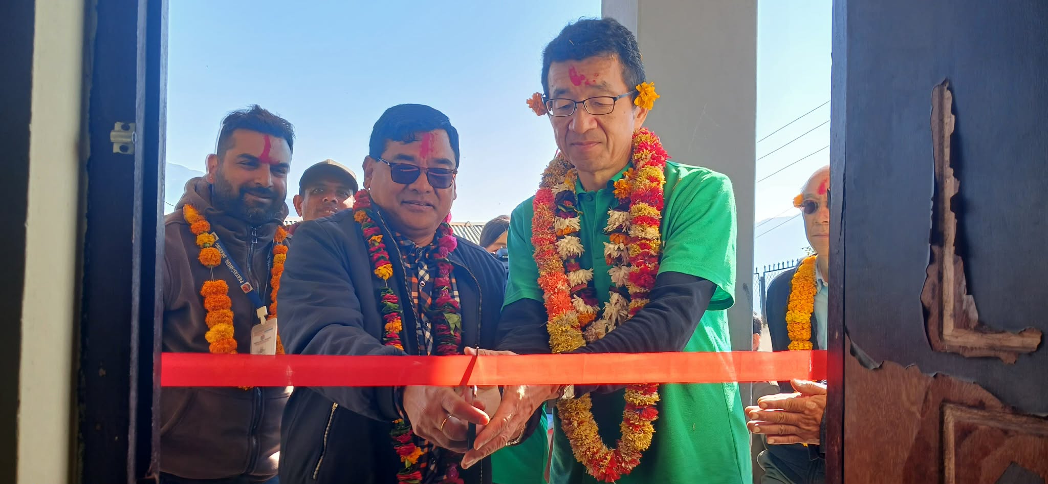 बेनीघाट रोराङ-१० को गोइराङमा पुस्तकालय स्थापना