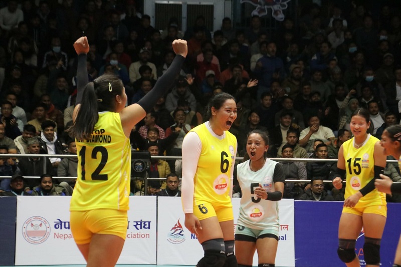 एनभीए भलिबलको उपाधी पुरुषतर्फ हेल्प नेपाल र महिलातर्फ न्यु डायमन्डलाई